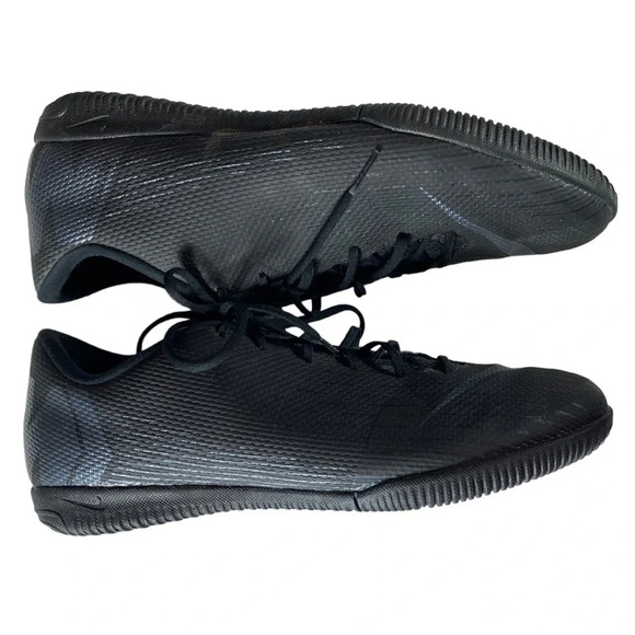 Nike Men’s Vapor 12 Academy IC  Men's US 9.5 Black AH7383-001 Non Marking - Picture 7 of 12